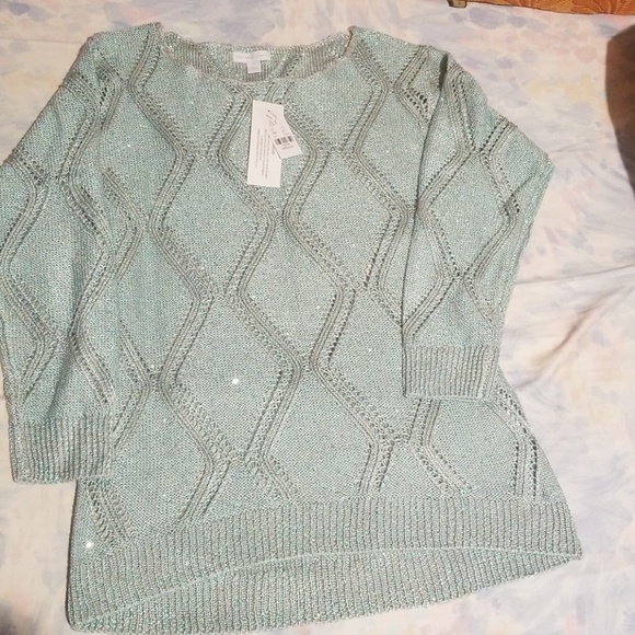 Gently worn Sweater top - Picture 2 of 2